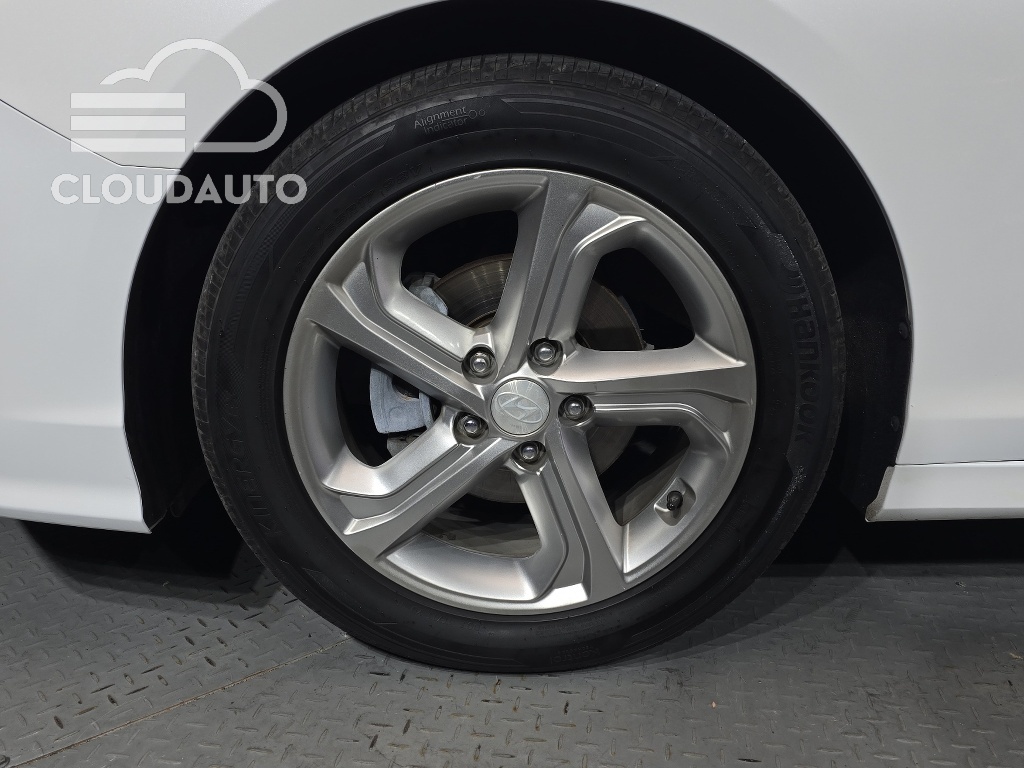 2019 Hyundai Sonata 2.0 Smart Special - Image 5