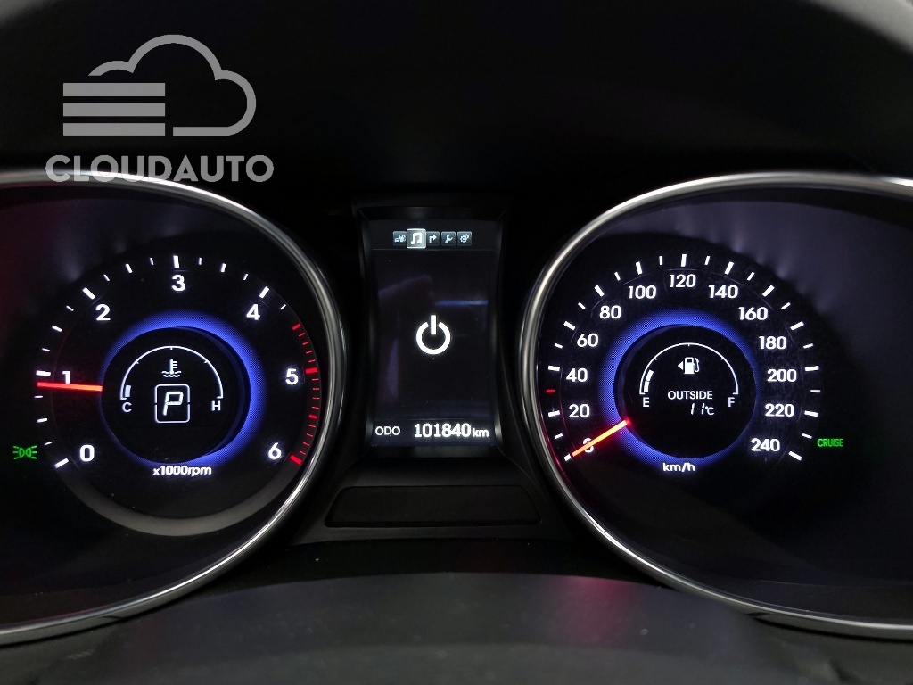2015 Hyundai Santa Fe Diesel 2.0 2WD Exclusive - Image 8