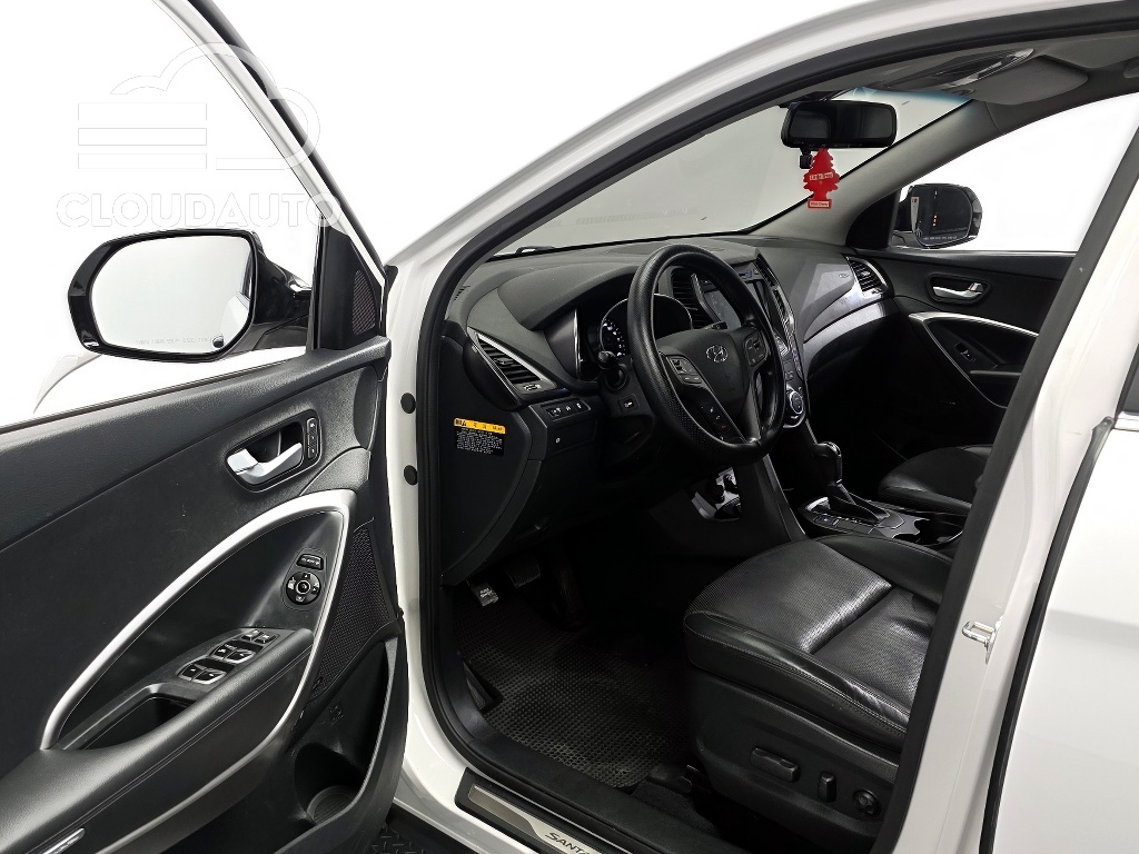 2015 Hyundai Santa Fe Diesel 2.0 2WD Exclusive - Image 10