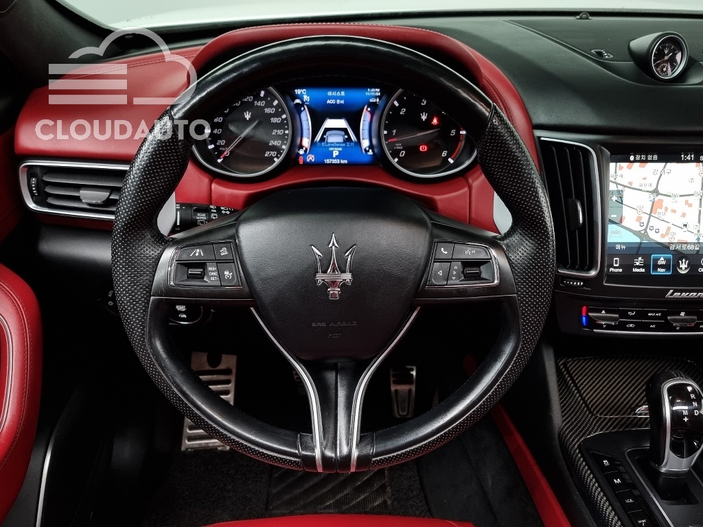 2017 Maserati Levante 3.0 Diesel AWD Sports - Image 13