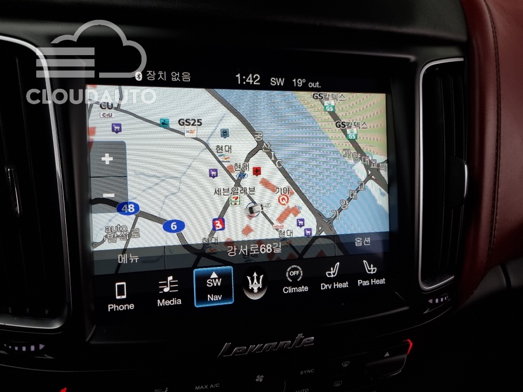 2017 Maserati Levante 3.0 Diesel AWD Sports - Image 14