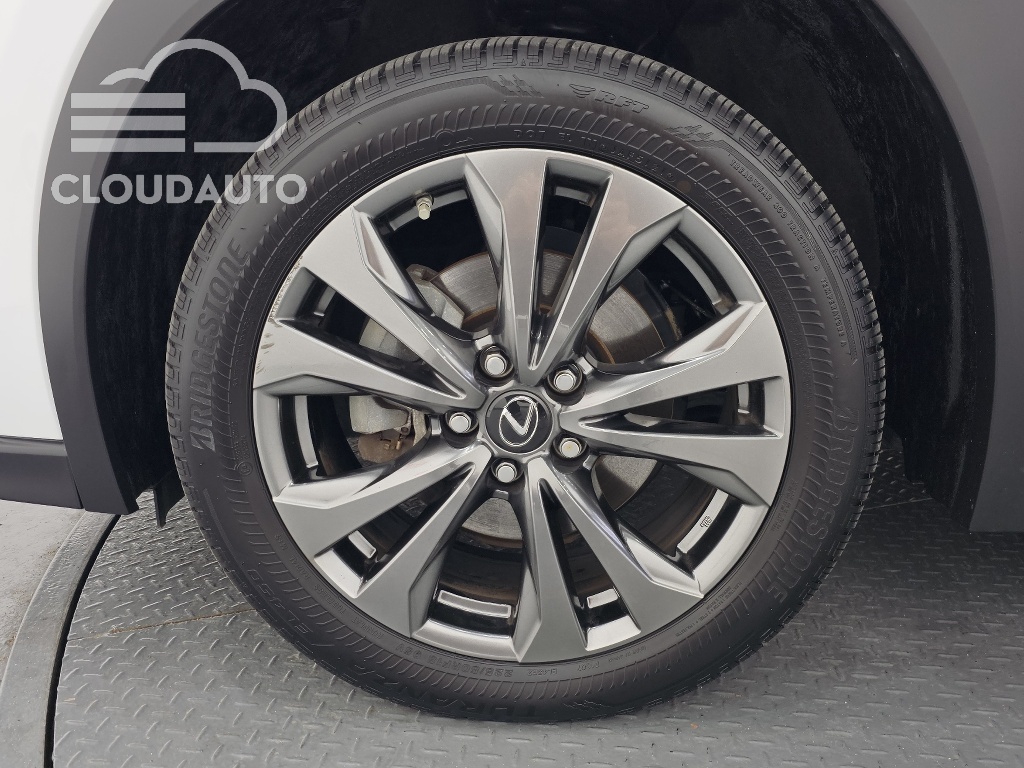 2022 Lexus UX250h 2.0 F-Sport 2WD - Image 5