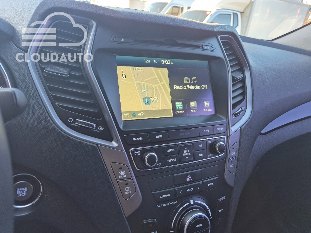 2015 Hyundai Santa Fe Diesel 2.0 2WD Exclusive - Image 19