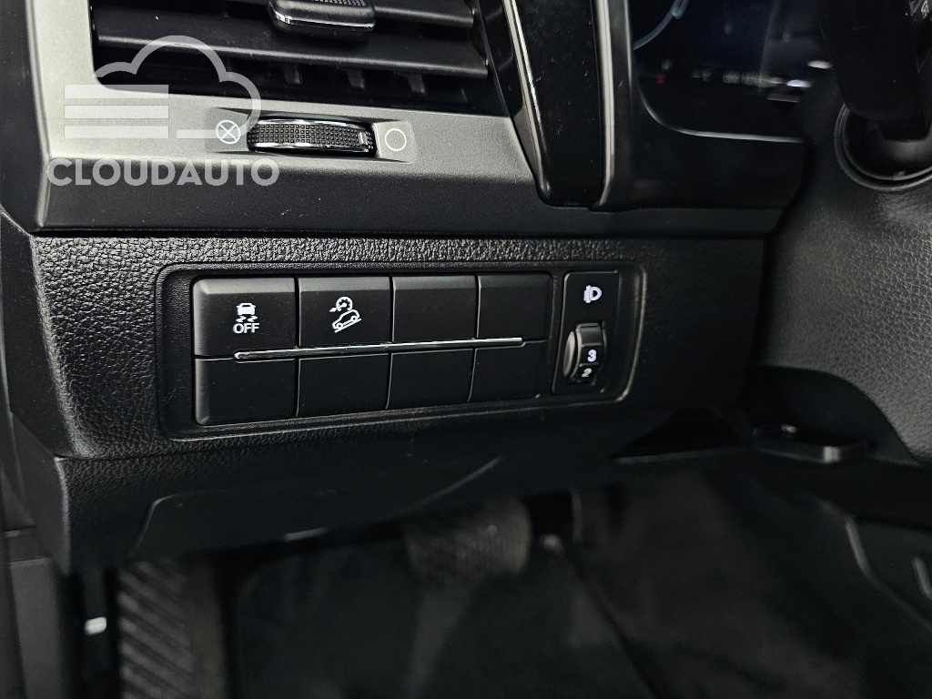 2022 SsangYong Rexton Sports Diesel 2.2 2WD - Image 17