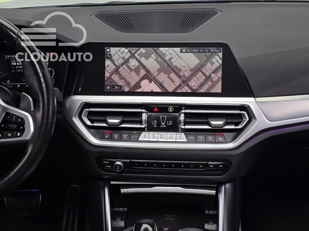 2021 BMW 3 Series 330e M Sports - Image 15