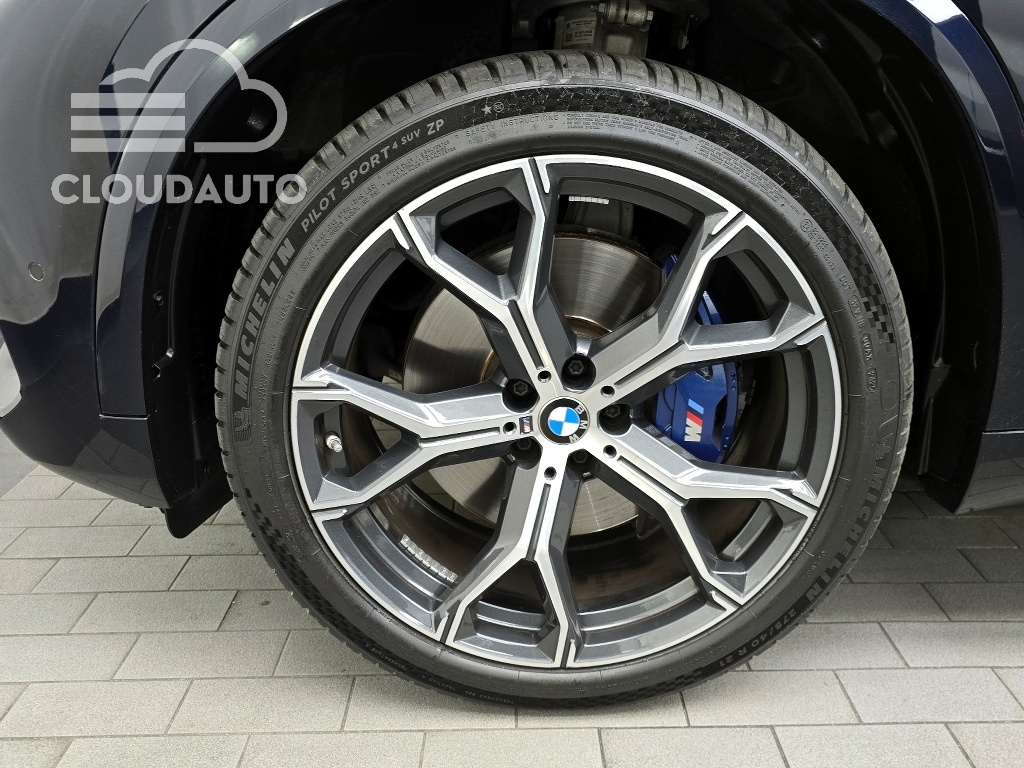 2023 BMW X5 xDrive 40i M Sports - Image 5