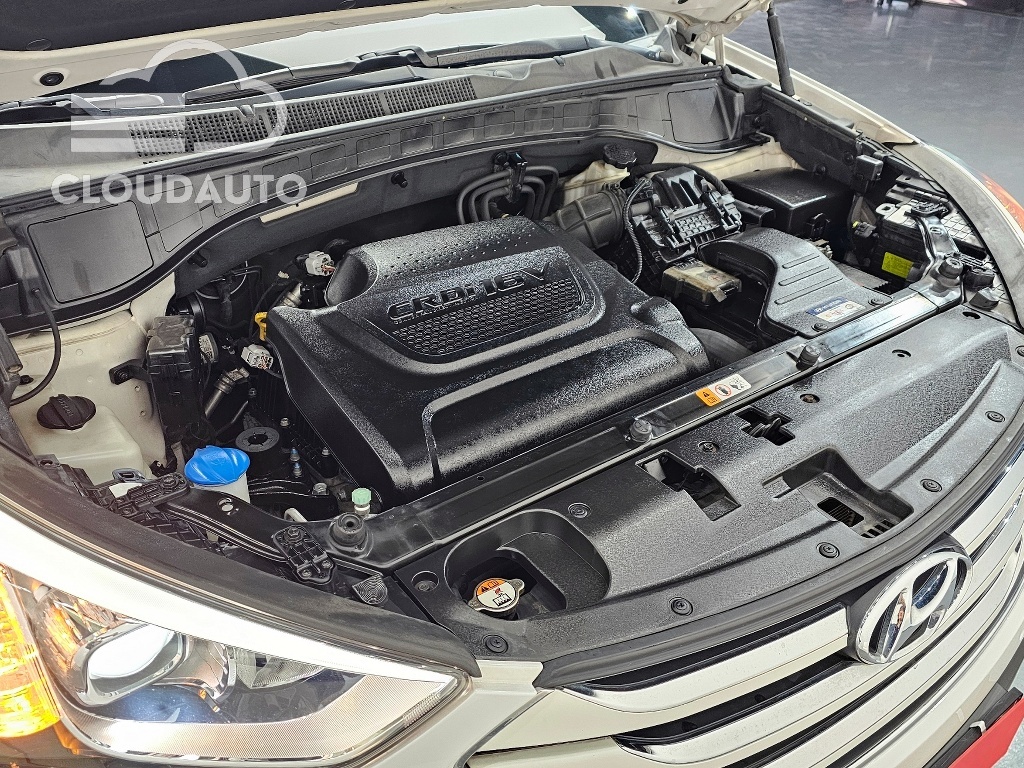 2014 Hyundai Santa Fe Diesel 2.2 4WD Premium - Image 6