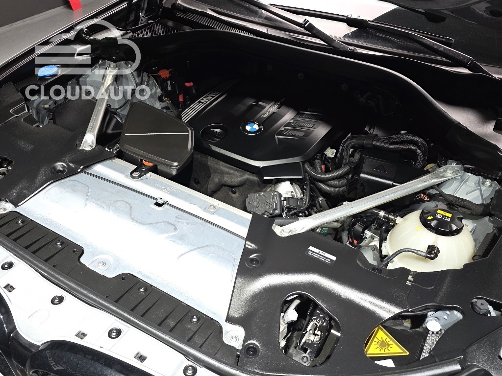 2022 BMW X4 xDrive 20d M Sports - Image 6