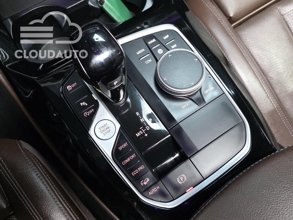 2022 BMW X4 xDrive 20d M Sports - Image 9
