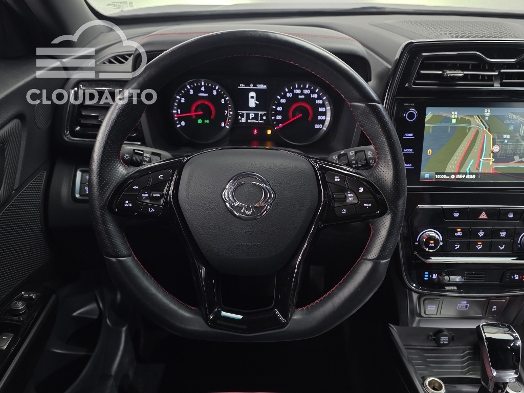 2020 SsangYong Tivoli Gasoline 1.5 2WD - Image 13
