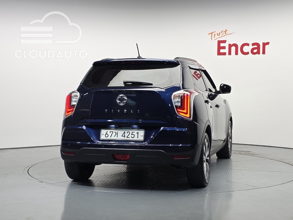 2020 SsangYong Tivoli Gasoline 1.5 2WD - Image 4