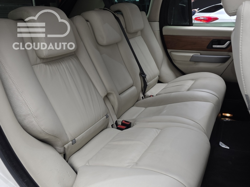 2009 Land Rover Range Rover Sport 2.7 TDV6 HSE - Image 12