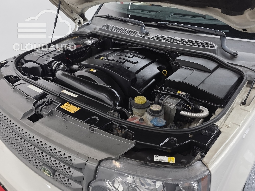 2009 Land Rover Range Rover Sport 2.7 TDV6 HSE - Image 6