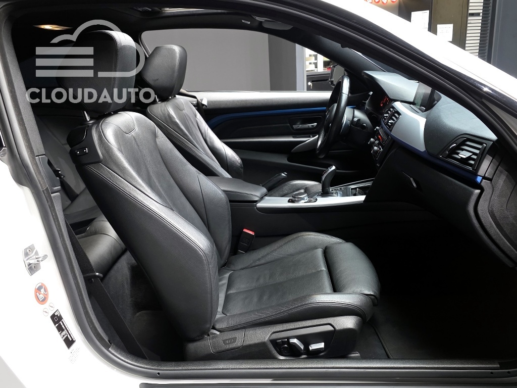 2017 BMW 4 Series 428i M Sports Coupe - Image 11
