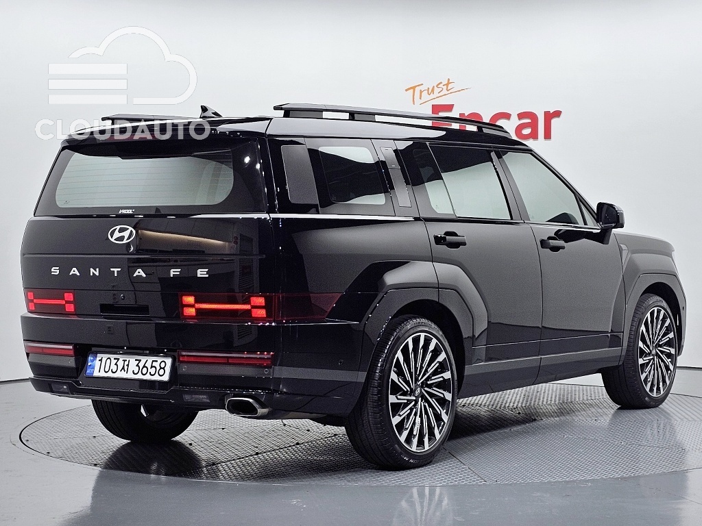2024 Hyundai Santa Fe Gasoline 2.5T 2WD - Image 2