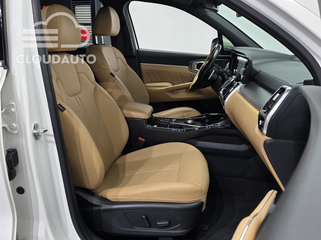 2022 Kia Sorento Diesel 2.2 2WD - Image 11