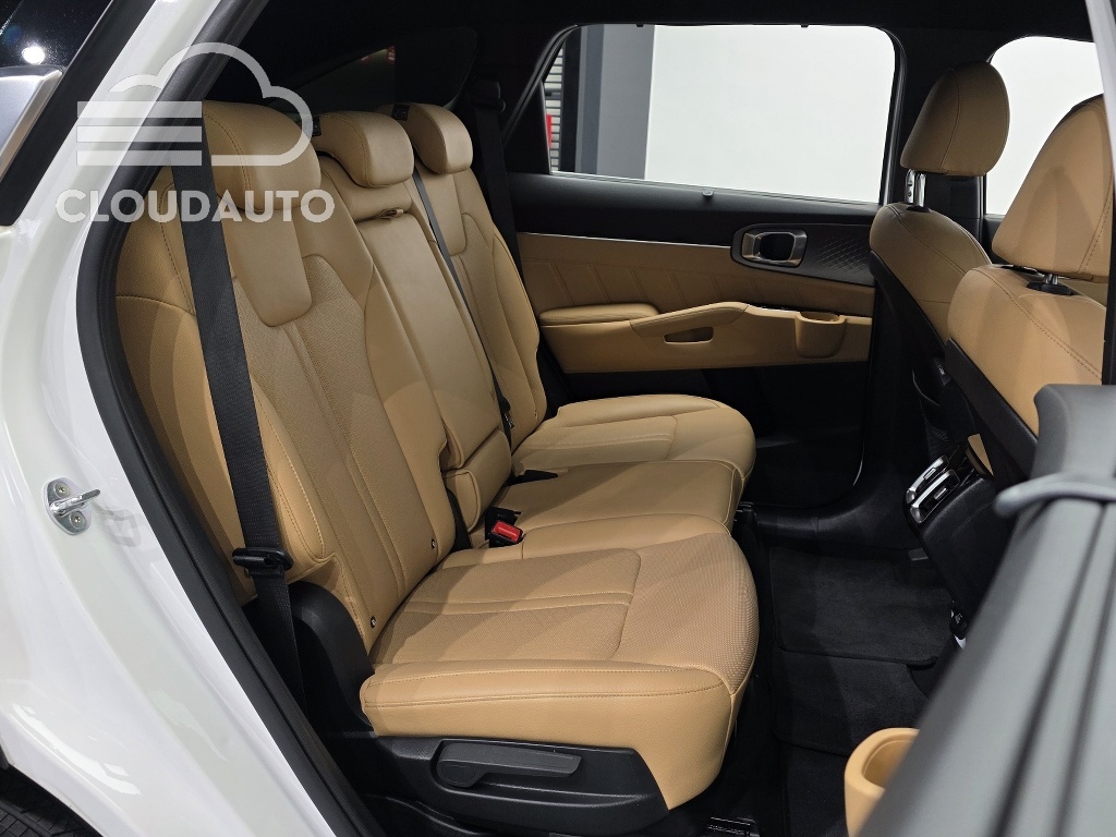 2022 Kia Sorento Diesel 2.2 2WD - Image 12