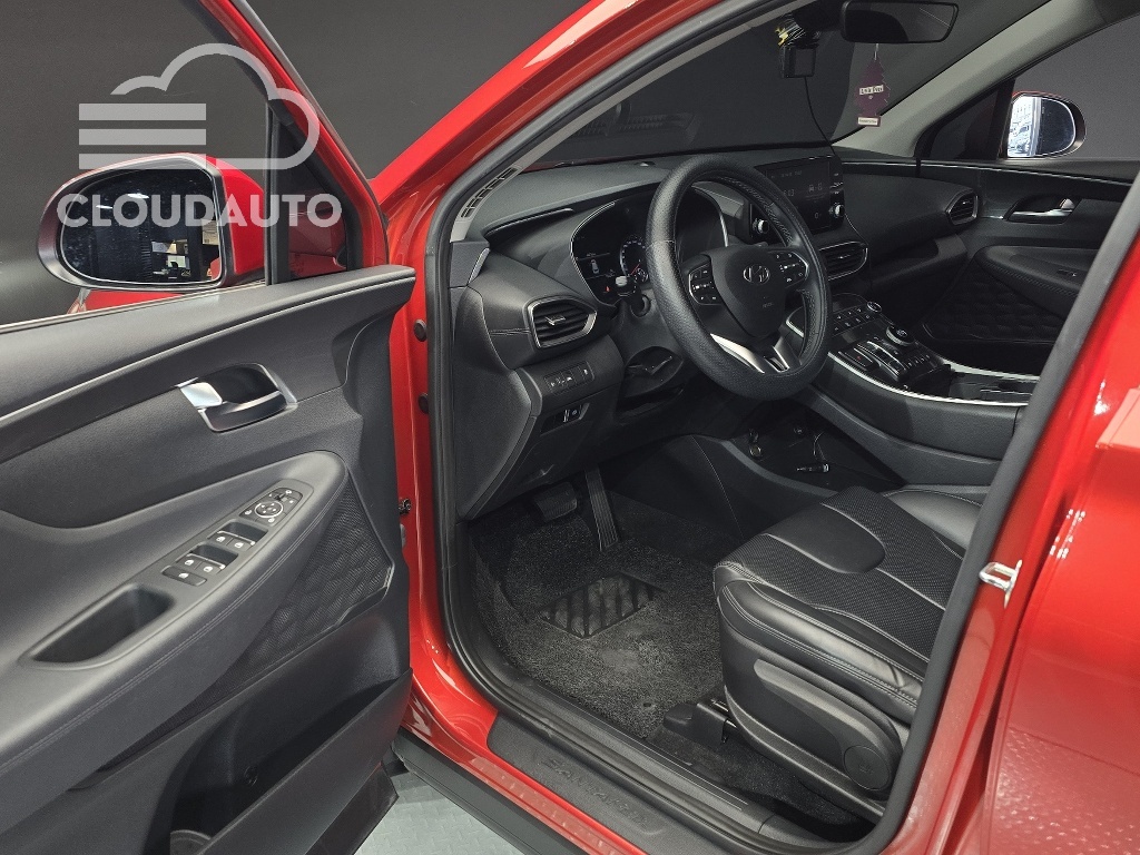 2021 Hyundai Santa Fe Gasoline 2.5T 2WD - Image 11