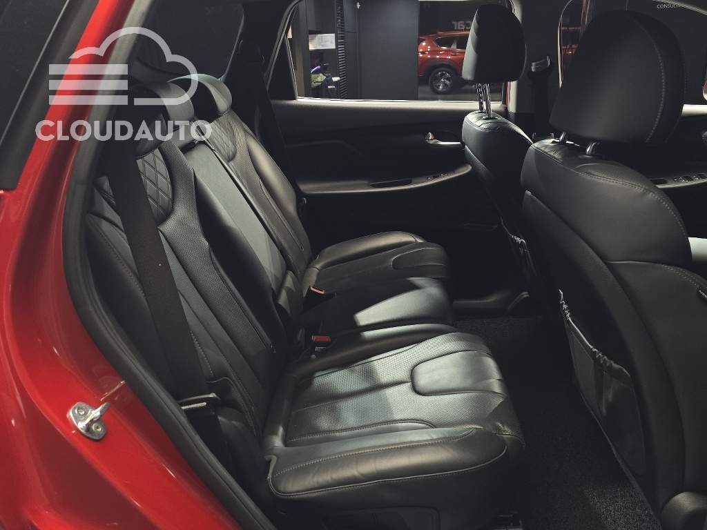 2021 Hyundai Santa Fe Gasoline 2.5T 2WD - Image 13