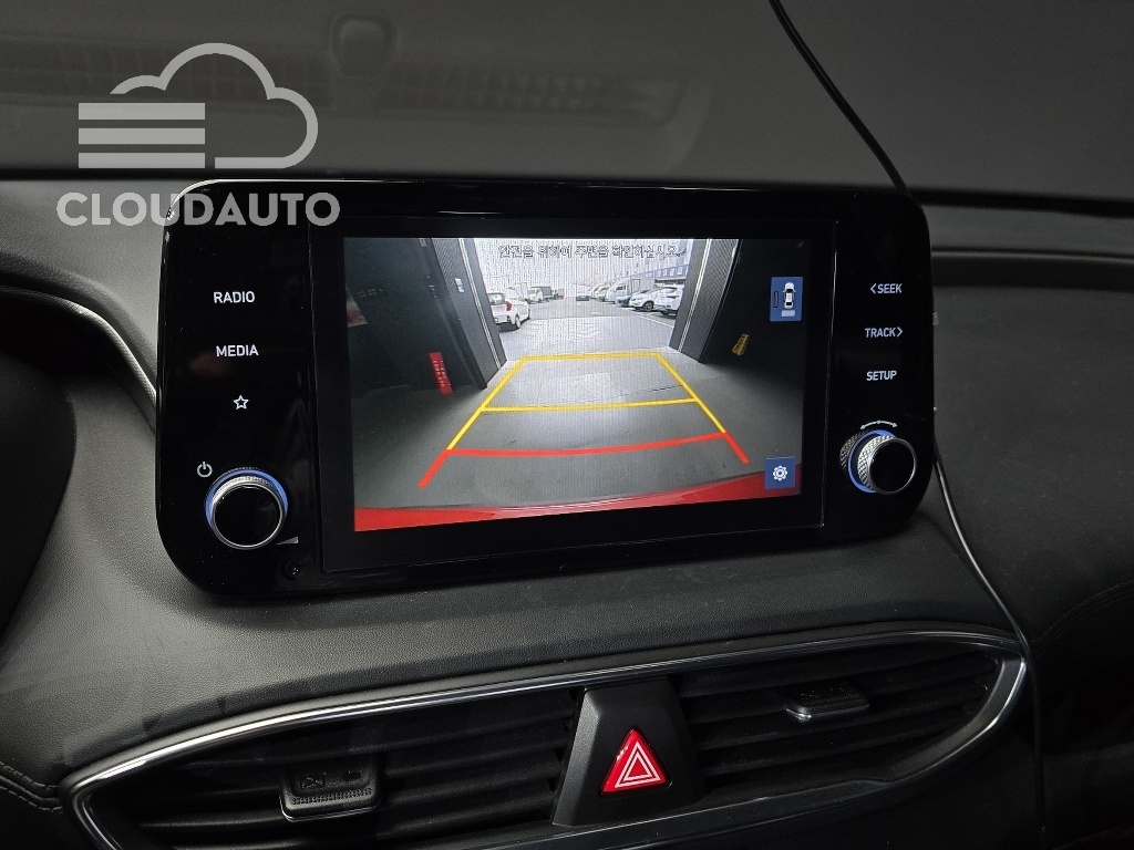 2021 Hyundai Santa Fe Gasoline 2.5T 2WD - Image 16
