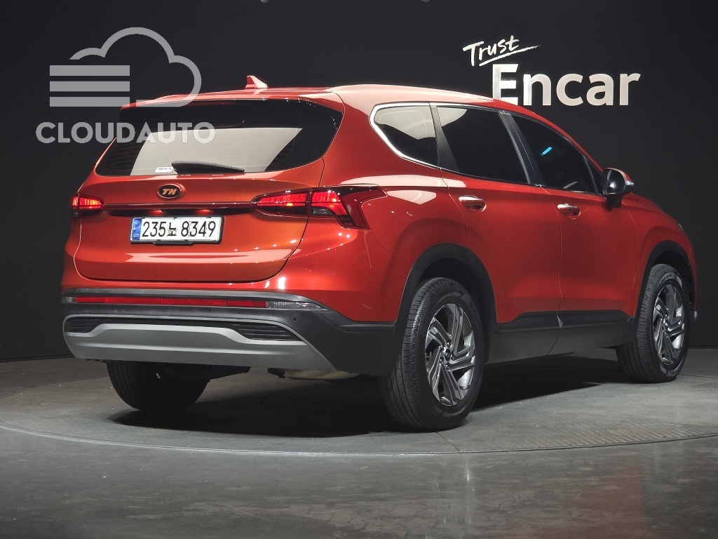2021 Hyundai Santa Fe Gasoline 2.5T 2WD - Image 2