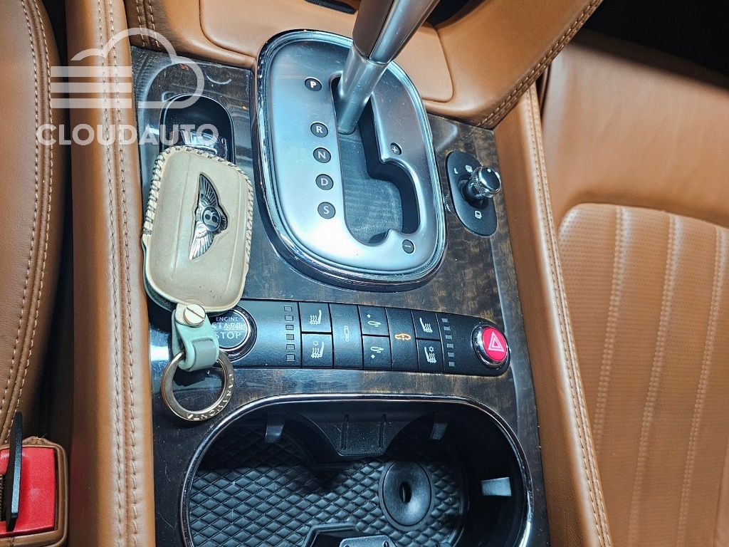 2014 Bentley Continental GT 4.0 GT - Image 11