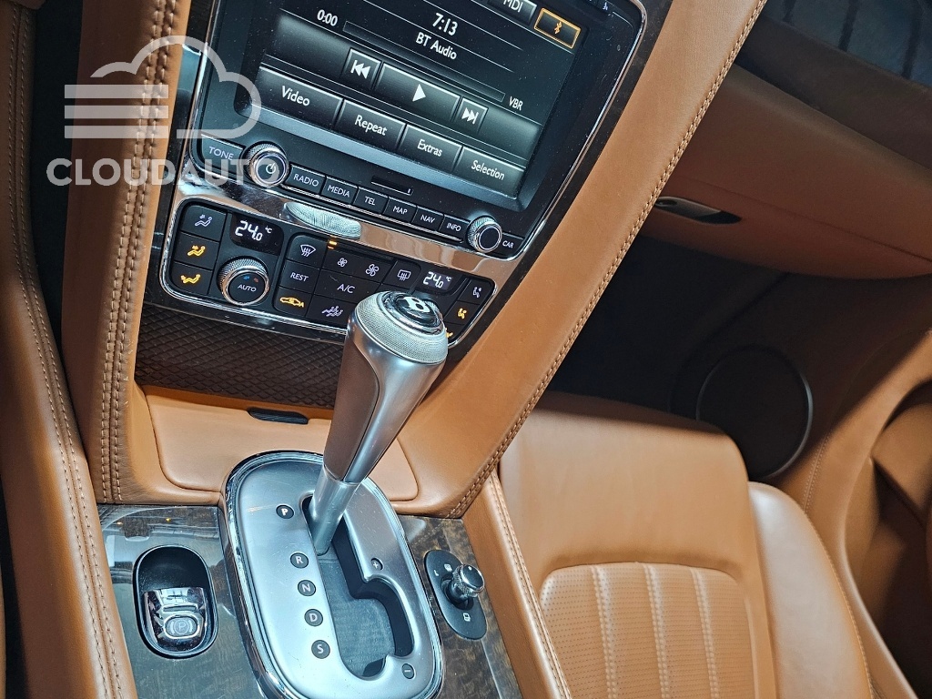 2014 Bentley Continental GT 4.0 GT - Image 12