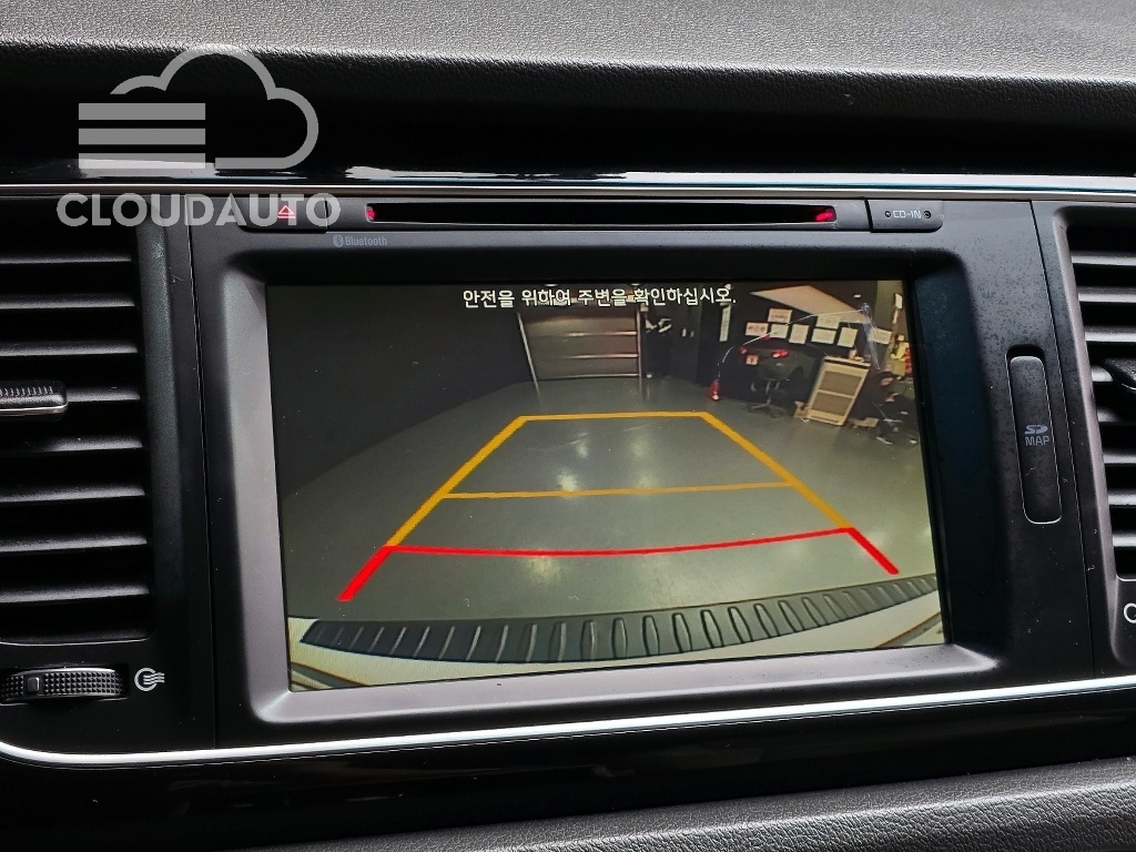 2015 Kia Carnival 9 Prestige - Image 15