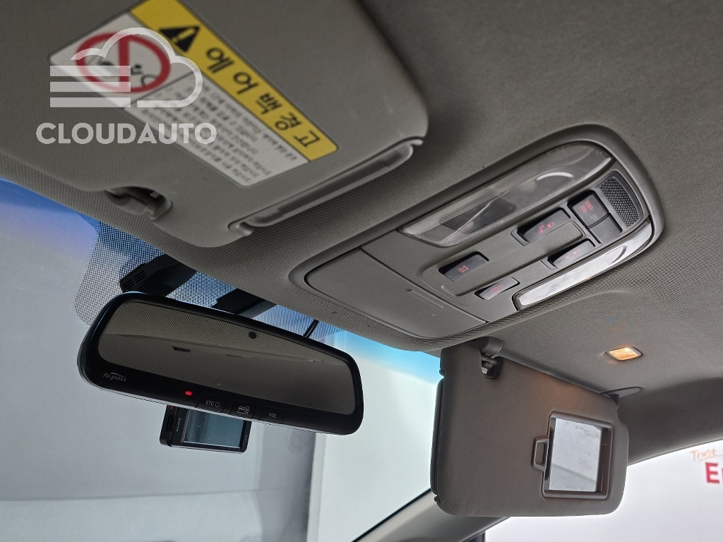 2015 Kia Carnival 9 Prestige - Image 18