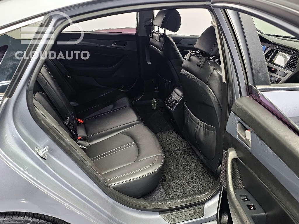 2016 Hyundai Sonata 2.0 HEV - Image 12