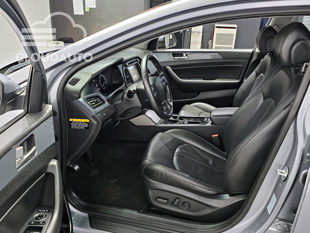 2016 Hyundai Sonata 2.0 HEV - Image 10