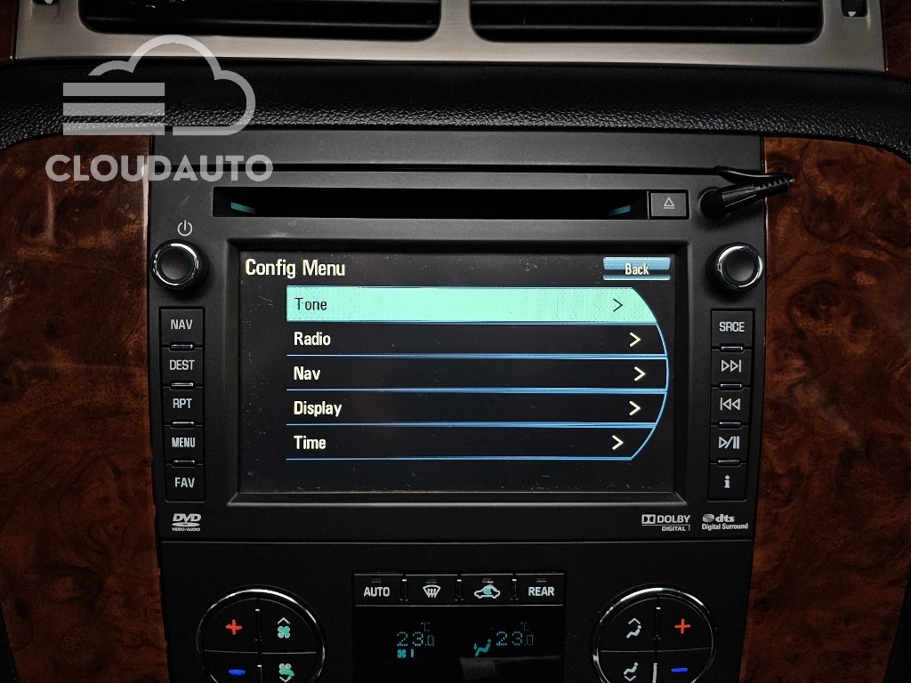 2013 Chevrolet Suburban 5.3 - Image 16