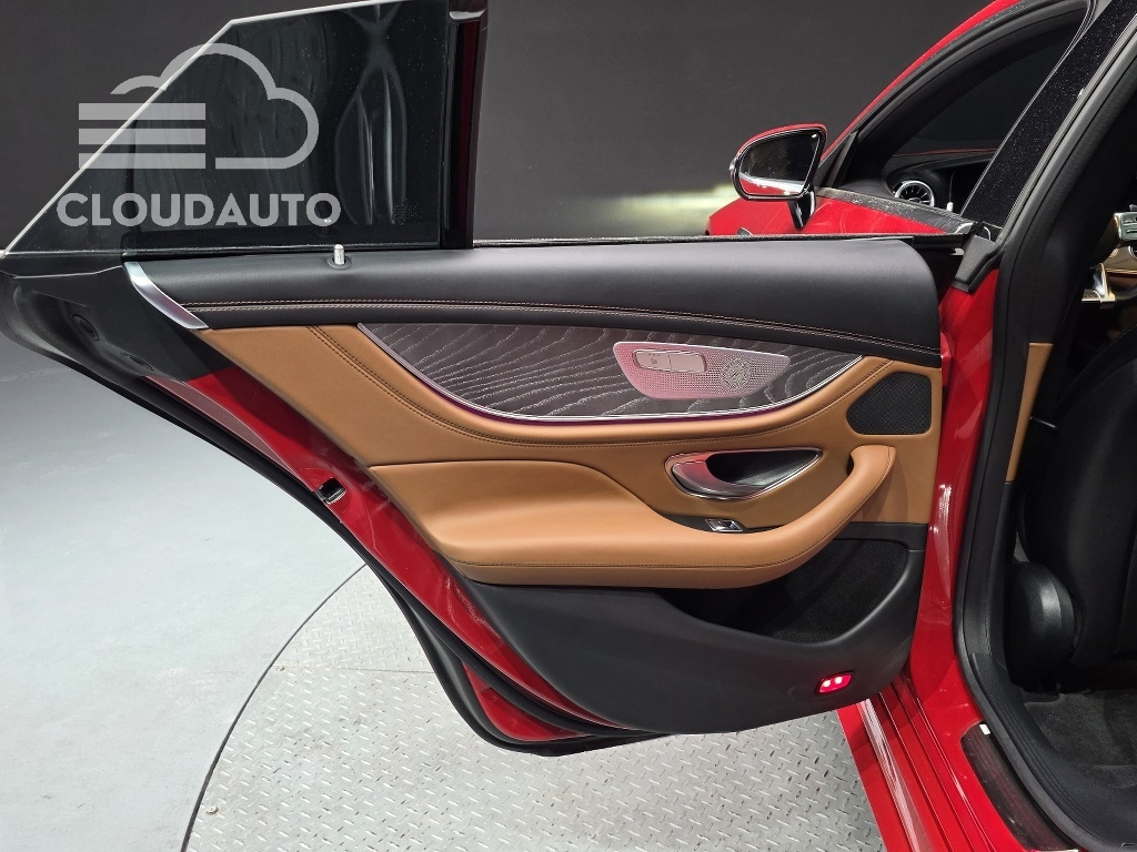 2020 Mercedes-Benz AMG GT 4Door 43 4MATIC+ - Image 23