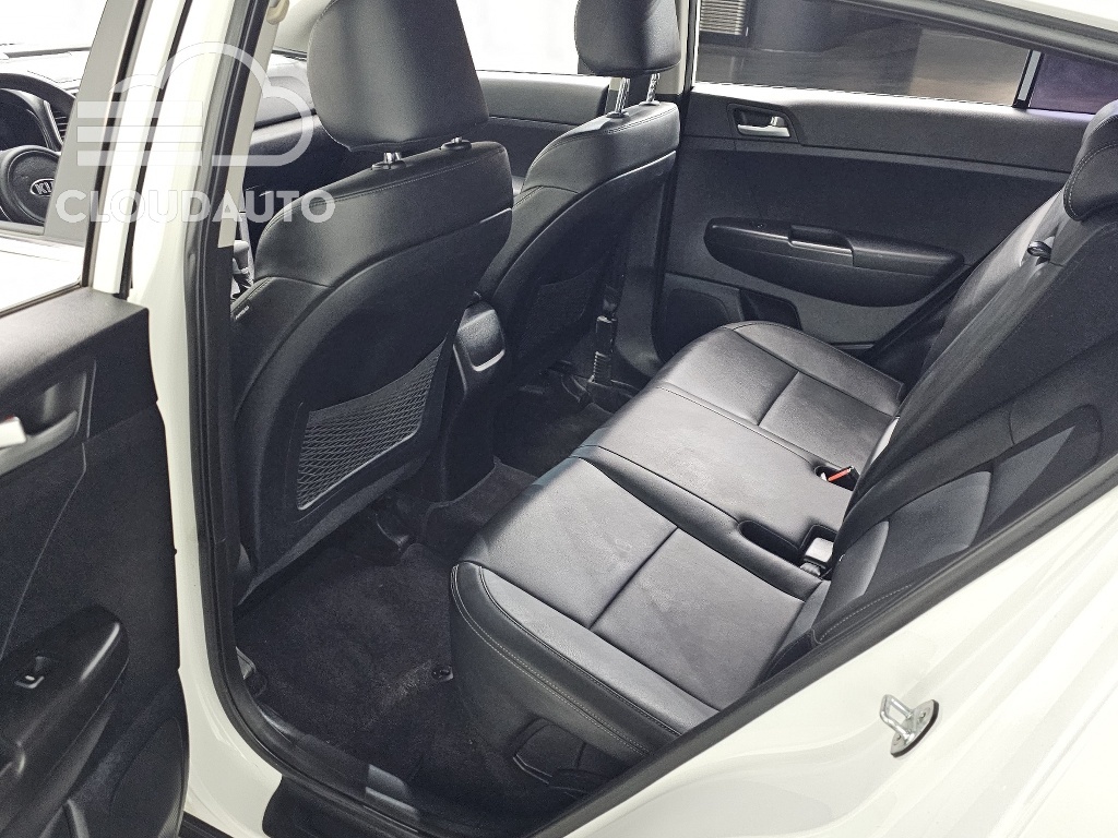 2018 Kia Sportage Diesel 1.7 2WD - Image 13