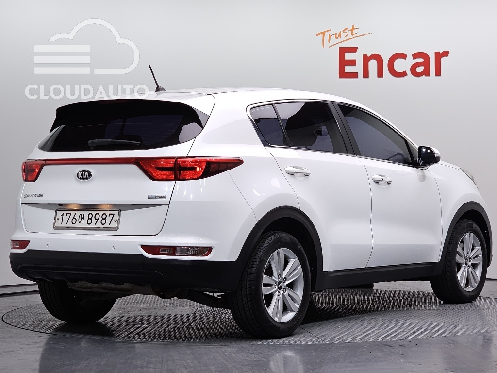 2018 Kia Sportage Diesel 1.7 2WD - Image 2