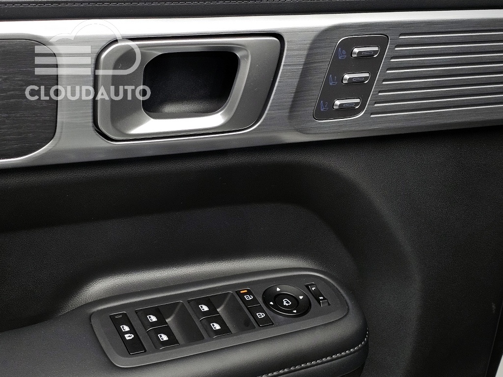 2024 Hyundai Santa Fe Gasoline 2.5T 2WD - Image 28