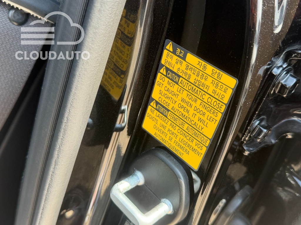 2019 Genesis G80 3.8 GDI AWD - Image 11