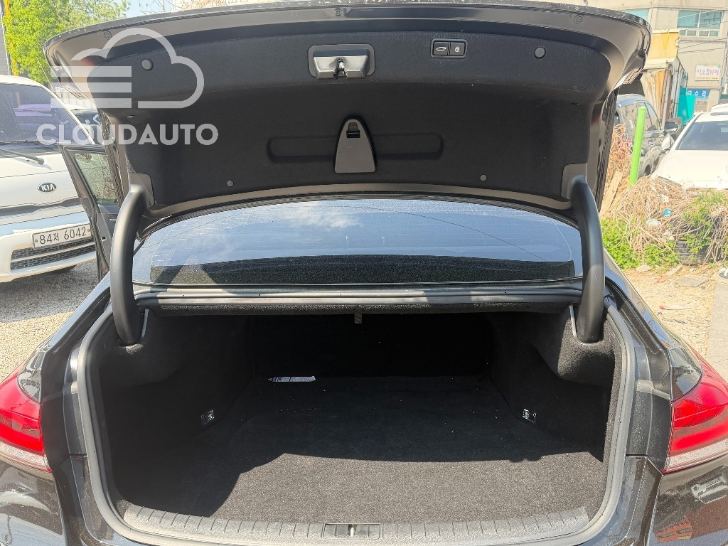 2019 Genesis G80 3.8 GDI AWD - Image 5