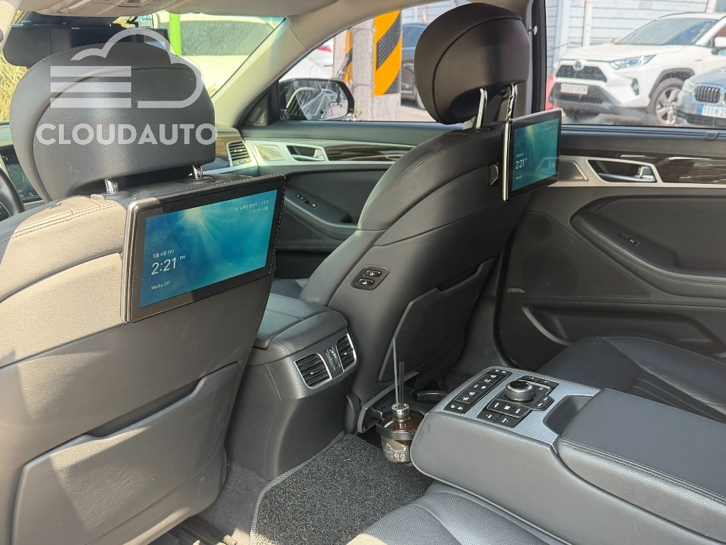 2019 Genesis G80 3.8 GDI AWD - Image 7