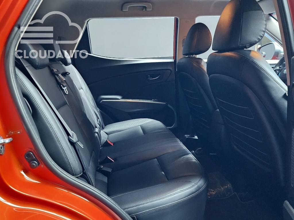 2021 SsangYong Tivoli Diesel 1.6 2WD - Image 12