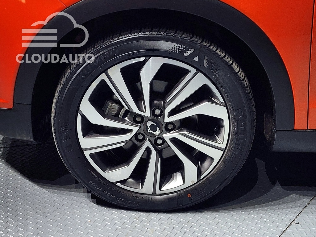 2021 SsangYong Tivoli Diesel 1.6 2WD - Image 5