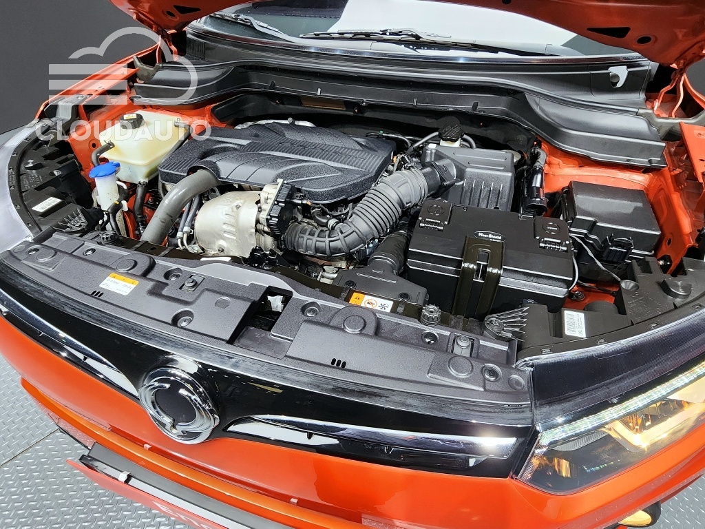2021 SsangYong Tivoli Diesel 1.6 2WD - Image 6