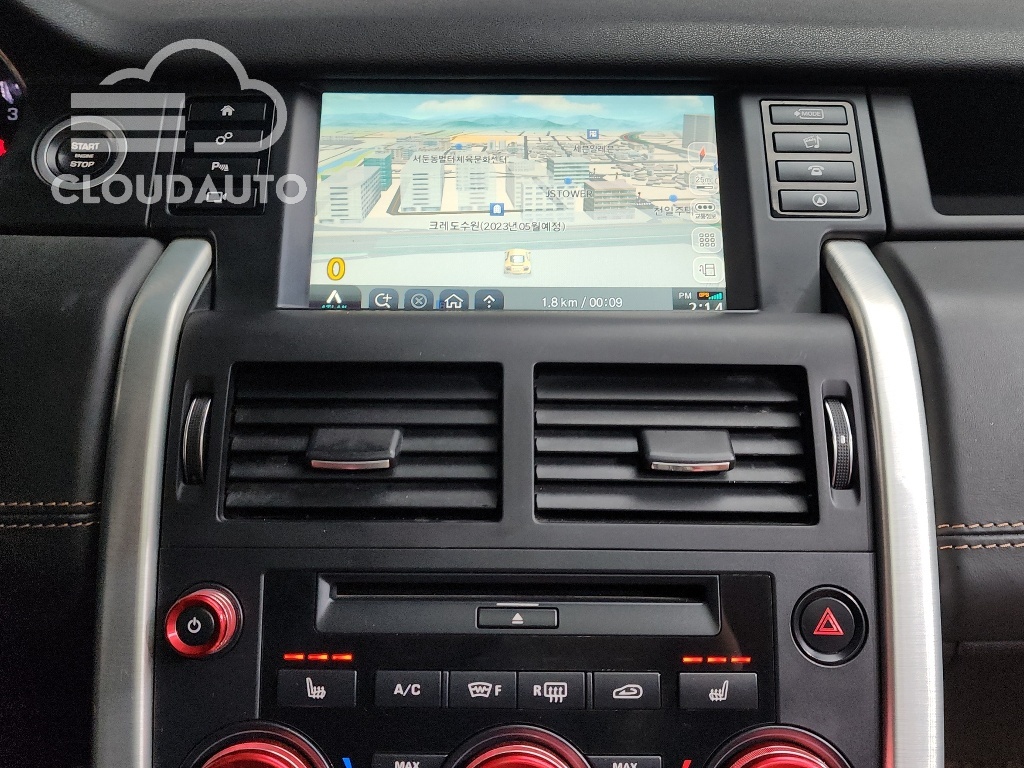 2016 Land Rover Discovery Sport 2.0 TD4 HSE Luxury - Image 12