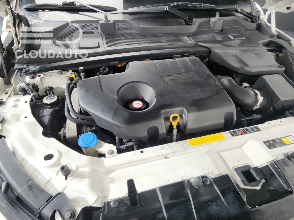 2016 Land Rover Discovery Sport 2.0 TD4 HSE Luxury - Image 6