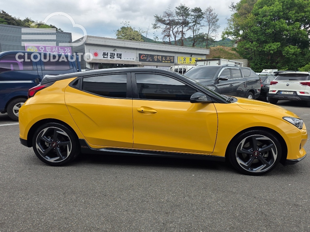 2019 Hyundai Veloster 1.6 Turbo Sports - Image 4