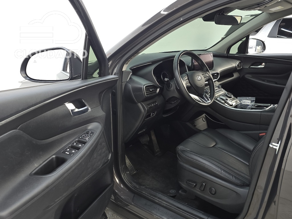 2023 Hyundai Santa Fe Gasoline 2.5T 4WD - Image 10