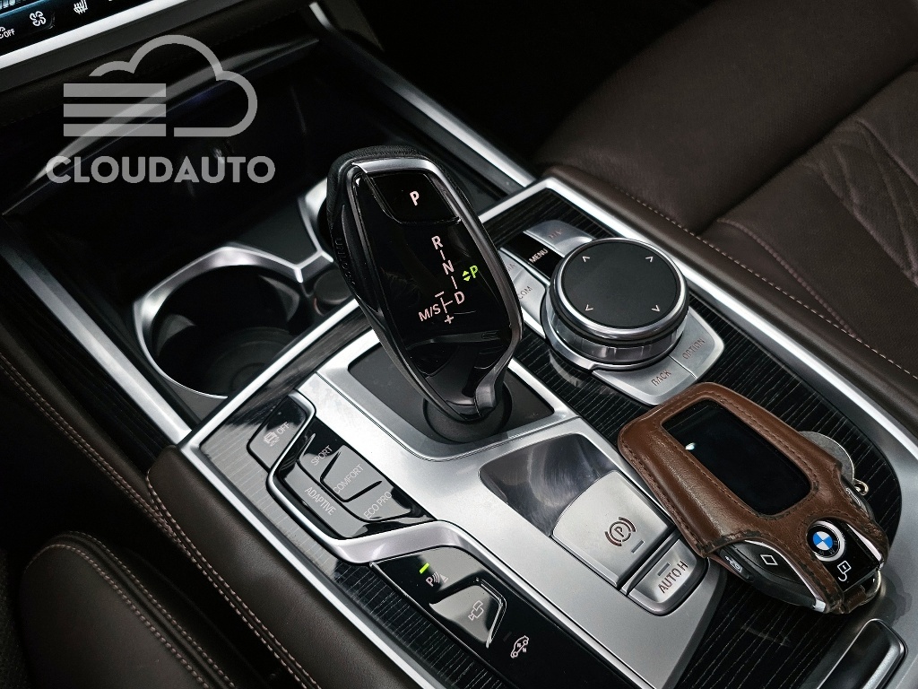 2019 BMW 7 Series 740Li xDrive M Sports - Image 9