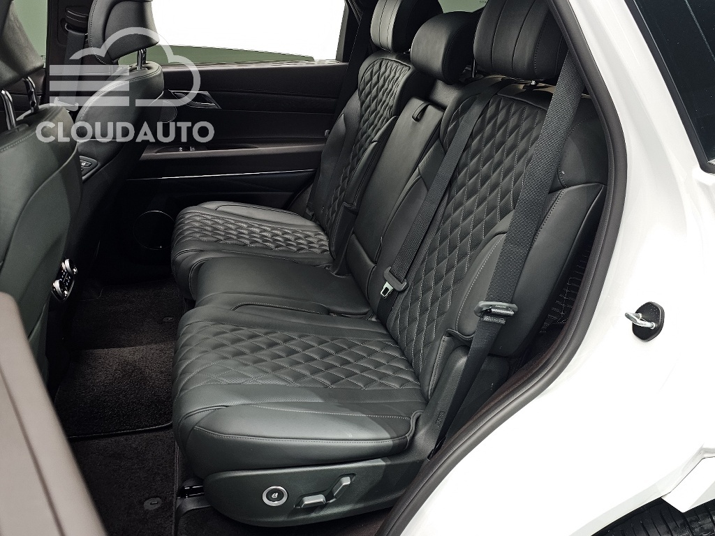2022 Genesis GV80 2.5T Gasoline AWD - Image 12