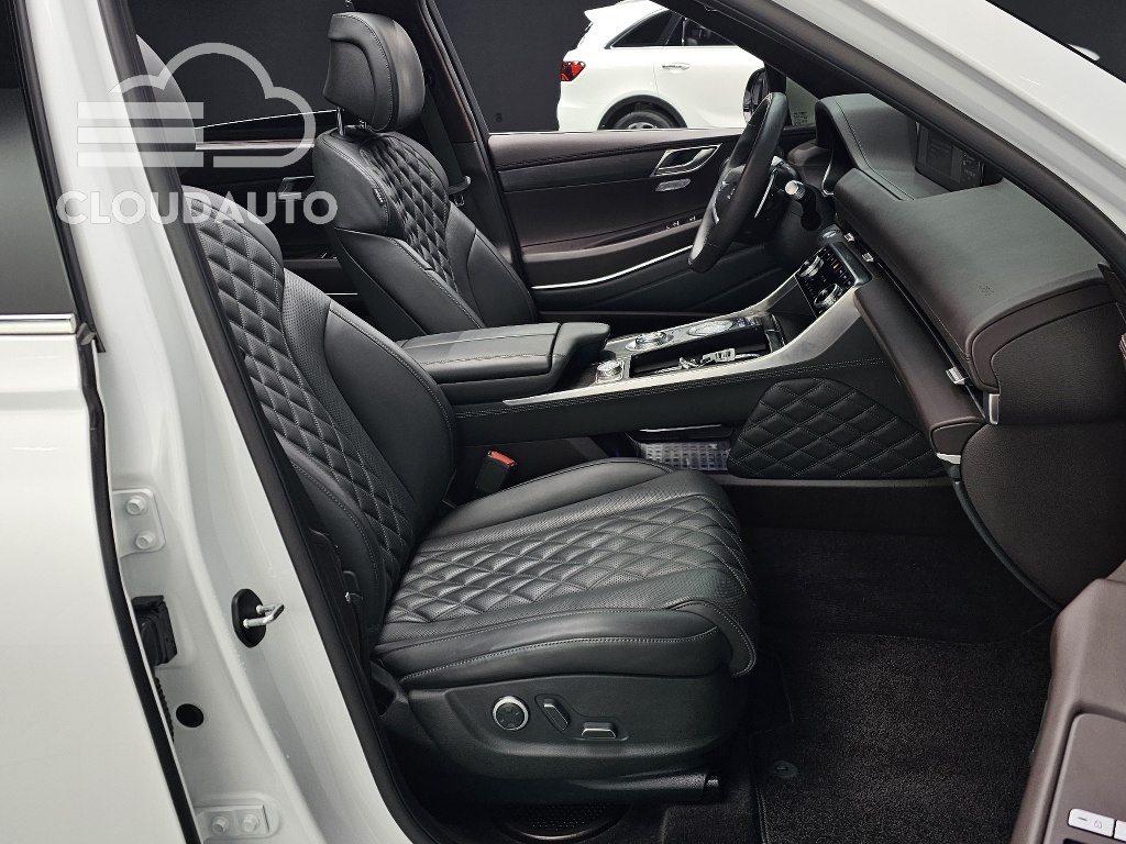 2022 Genesis GV80 2.5T Gasoline AWD - Image 10