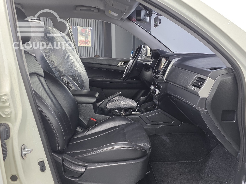 2018 SsangYong Rexton Sports Diesel 2.2 4WD - Image 11